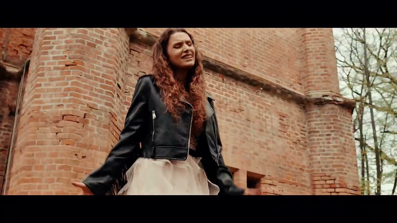 Cristina - Die With a Smile | Lady Gaga & Bruno Mars COVER