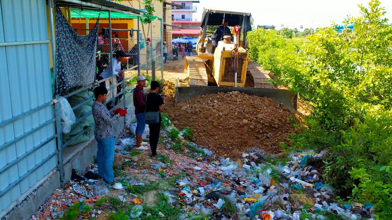 Amazing New Working!! Land Fill and Clear Garbage Dump by Skills Dozer D60 Pushing into Water