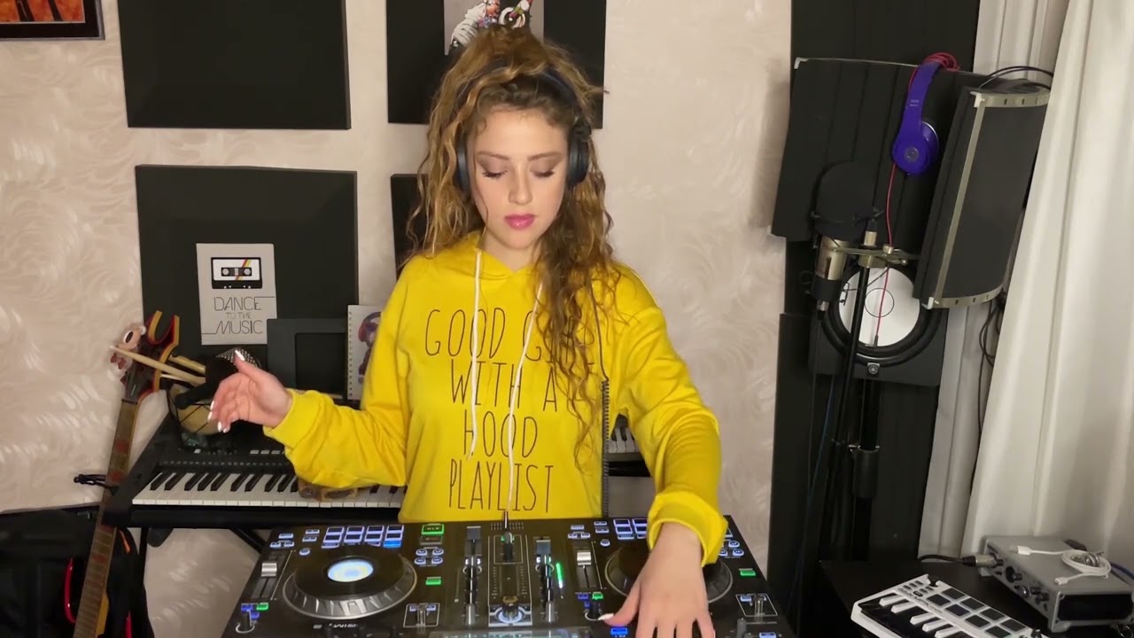 KRALLING- episode 9. Live @ music studio (Progressive House, Indie Dance, Melodic Techno)