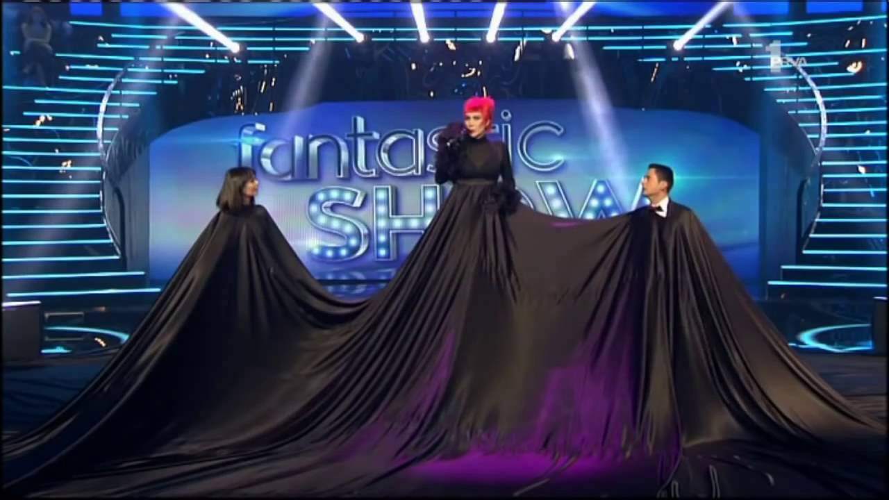 Lepa Brena kao Josipa Lisac - O jednoj mladosti - Fantastic Show (TV Prva 24.12.2014)