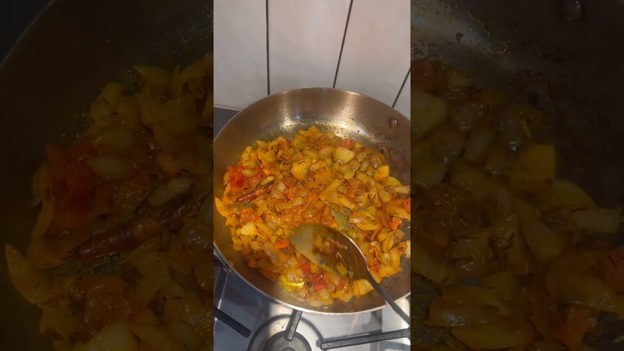 Restaurant style paneer curry 