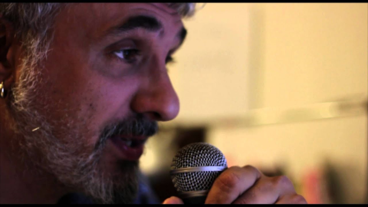 CANTO NOTTURNO DI UN PASTORE ERRANTE DELL'ASIA - Bonaveri recita LEOPARDI