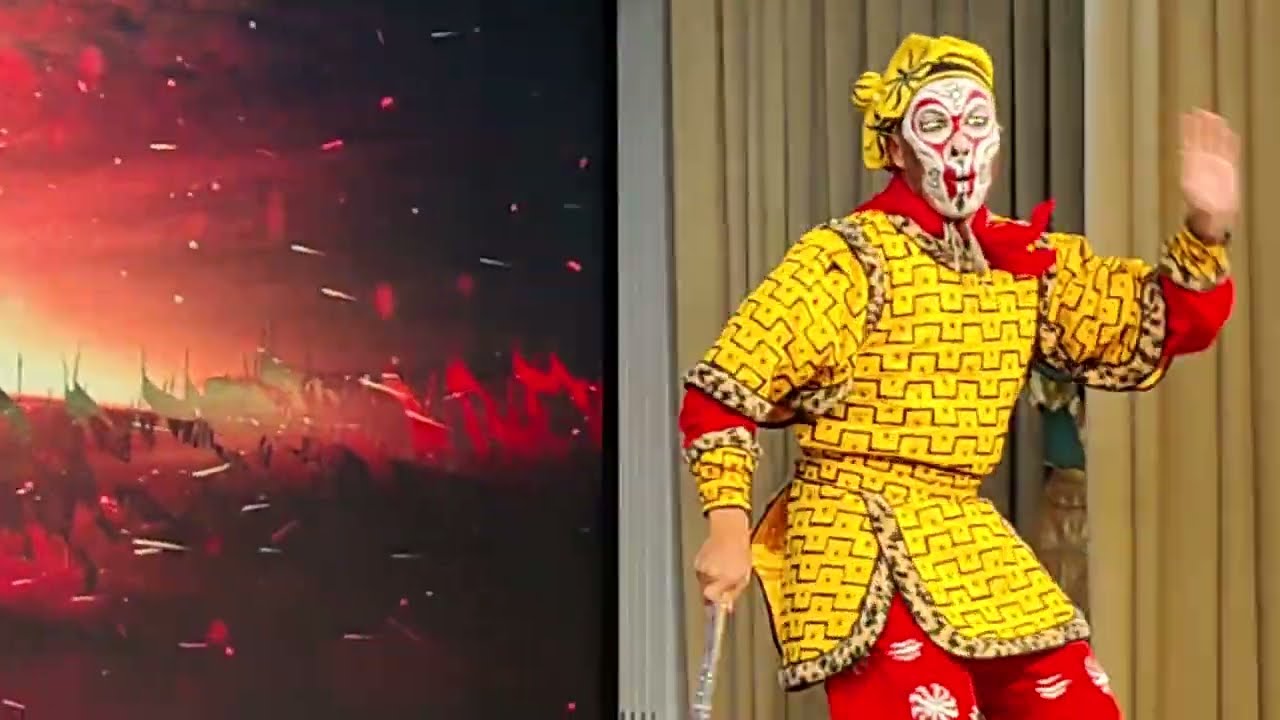 Humourous Chinese kungfu opera - Journey to the East
