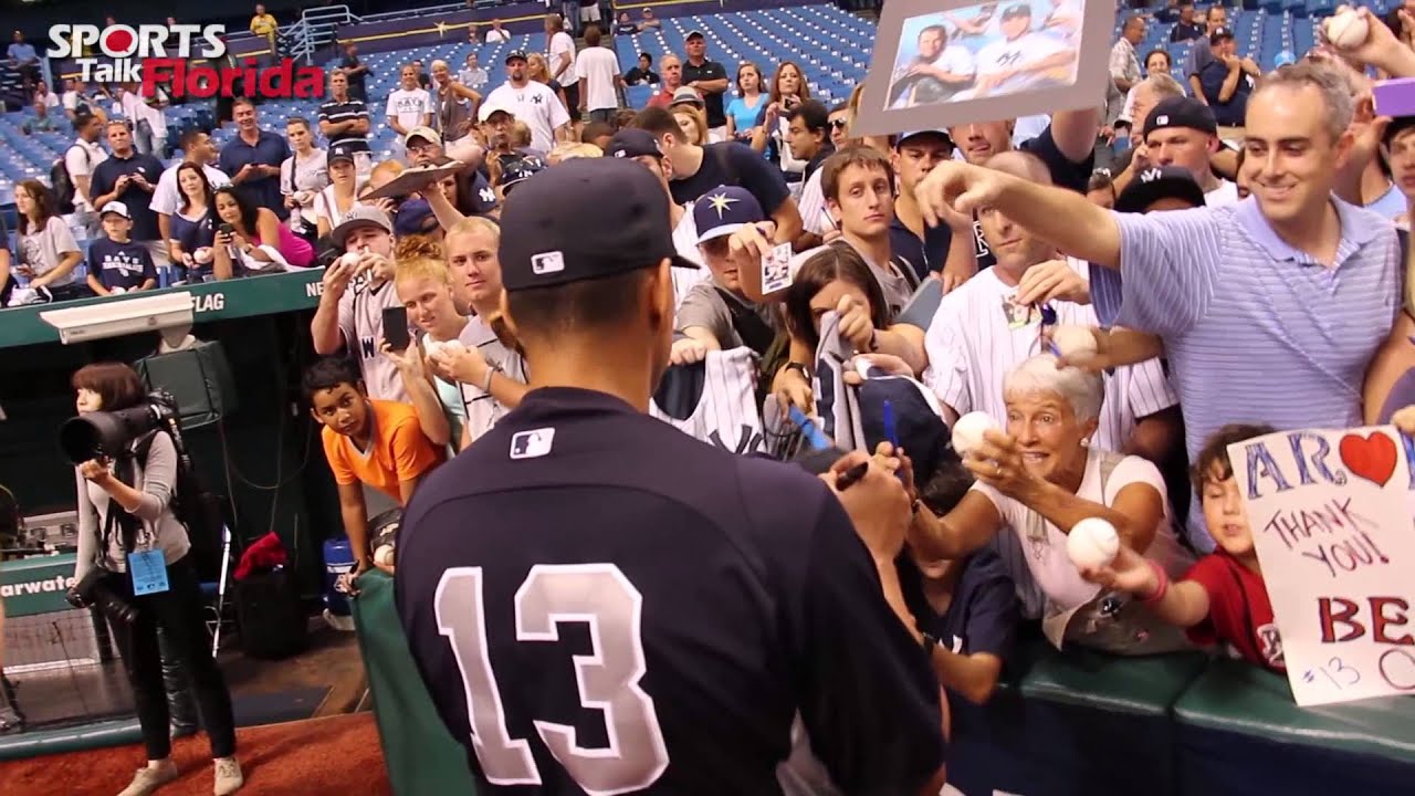 Yankees Alex Rodriguez Signing Autographs At The Trop (Zealous Fan)