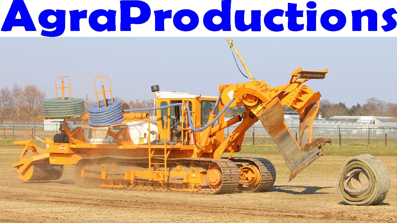 Farm drainage tile/plow machine - Mastenbroek -  Laying field drainage - 366 horsepower -
