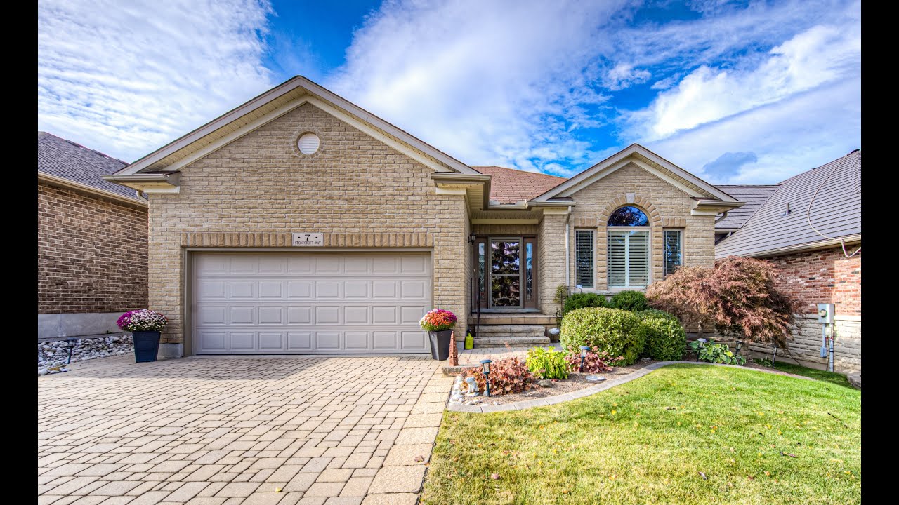 Stonecroft, New Hamburg - An Active Adult Lifestyle Community - 7 Stonecroft Way For Sale