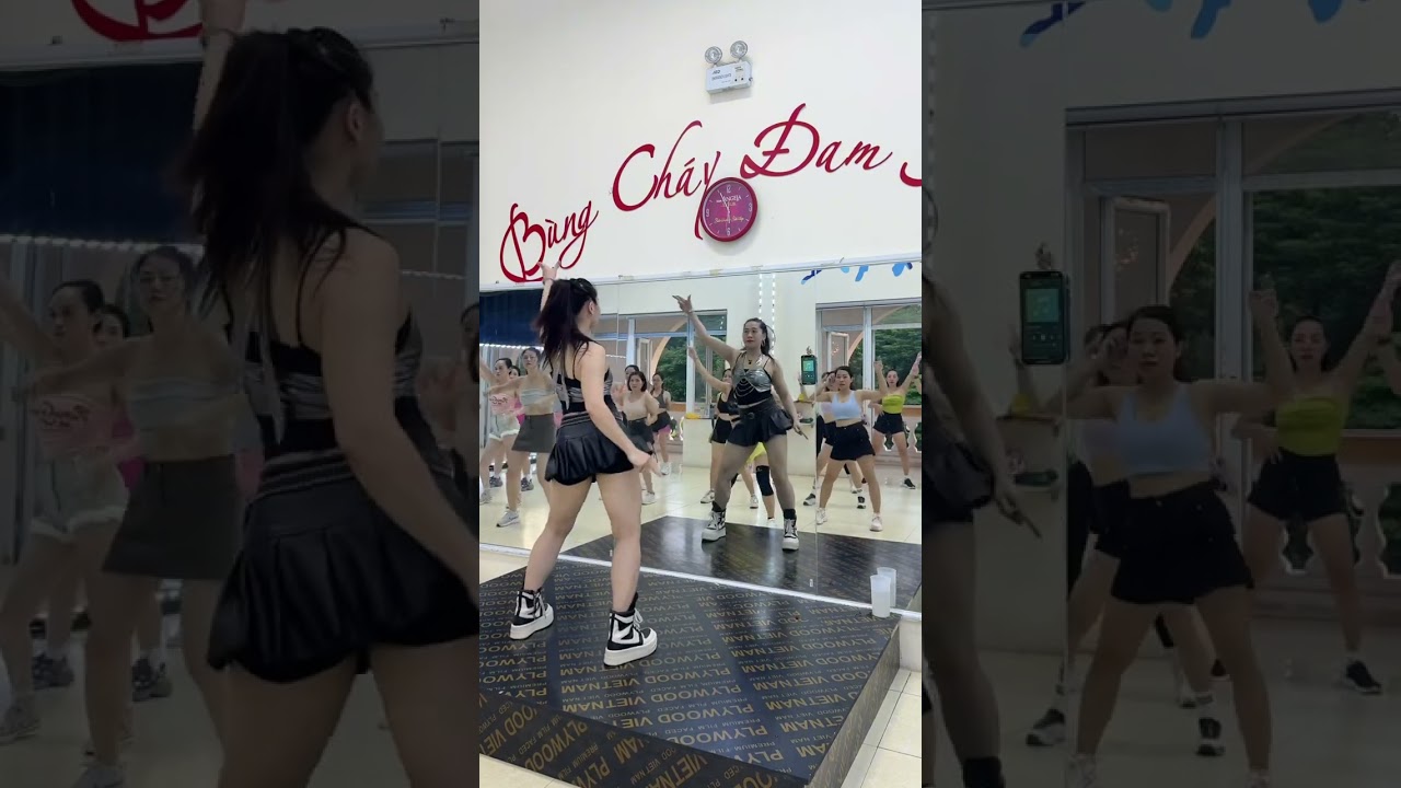 Bản Sau Lưng  _ CAY - Remix 📌Biên đạo: TRANG EX Dance Fitness