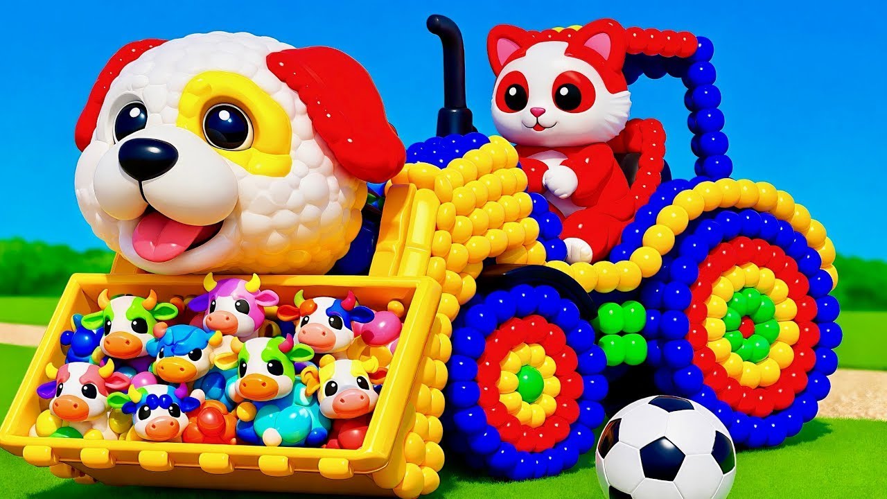 The mascot vibrato assistant Panda placed on the football field is popular, co-produced,and creative