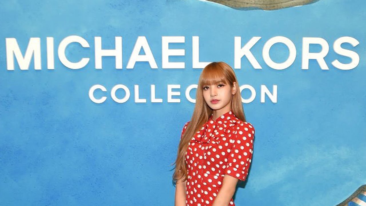 Lisa Blackpink in New York city Feat  Micheal Kors lalisa manoban