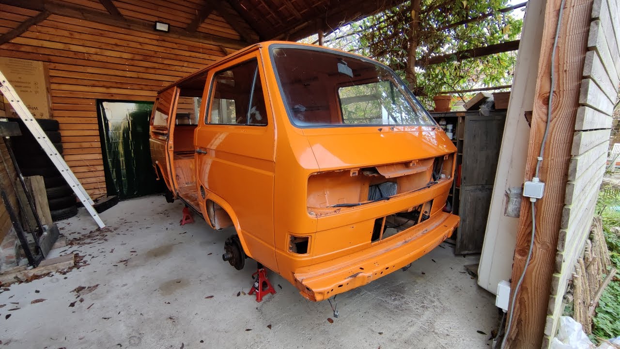 Volkswagen T3 Camper Van -- Part 4: Bodywork