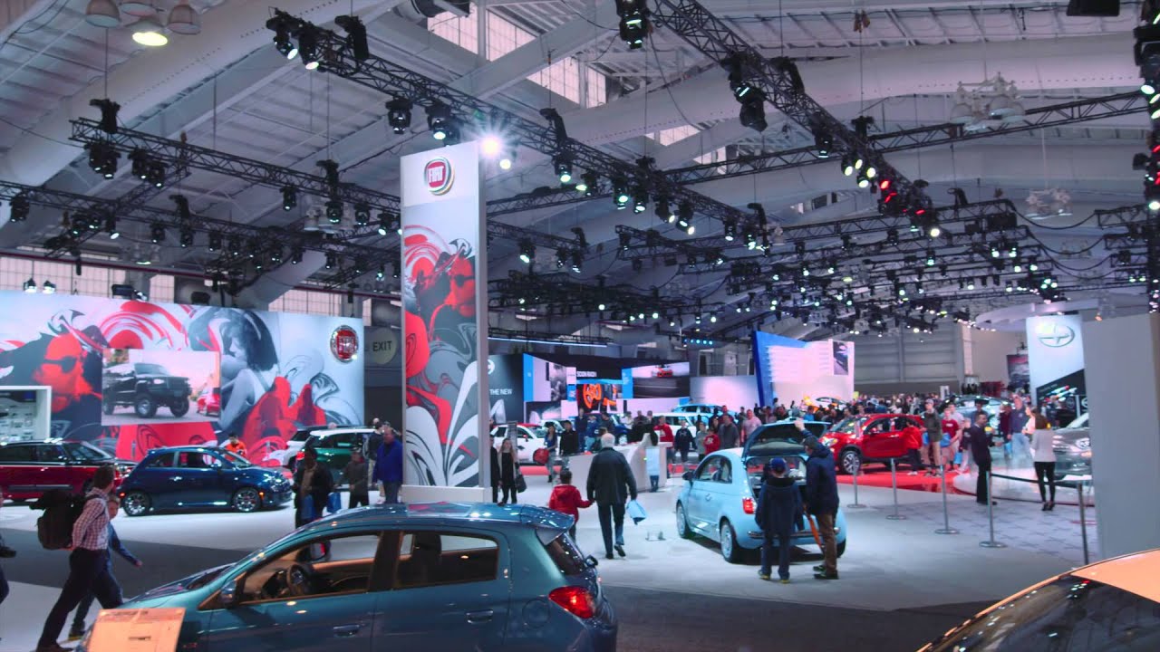 Families at the 2015 New York International Auto Show