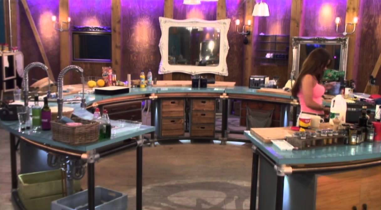 Live Feed - Night 40 - Big Brother UK 2013 - Part 1