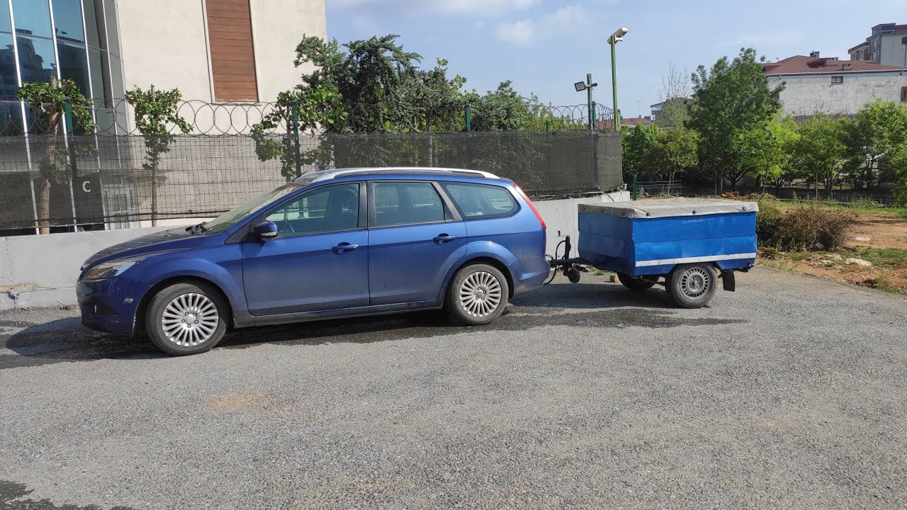 2010 Ford Focus Station Wagon Titanium
