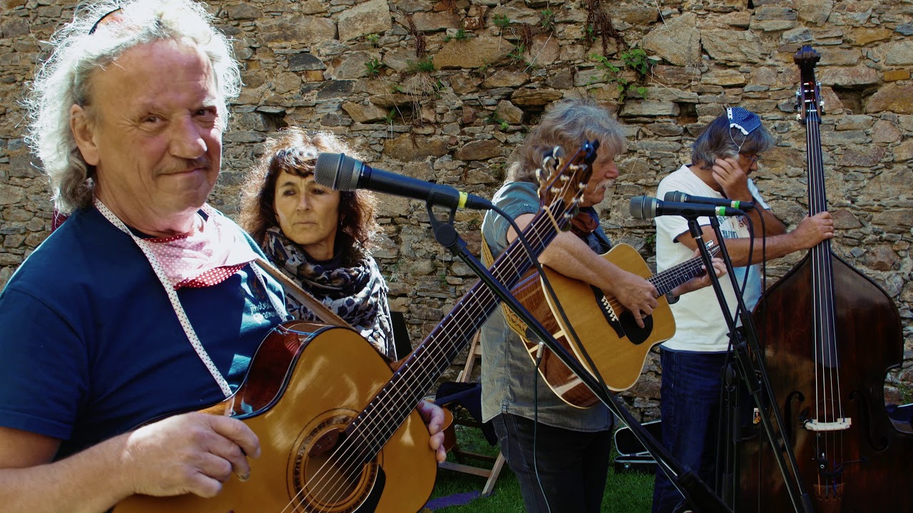 Jak vznikal videoklip skladby Růže s Jihočeskou filharmonií 15.5.2020