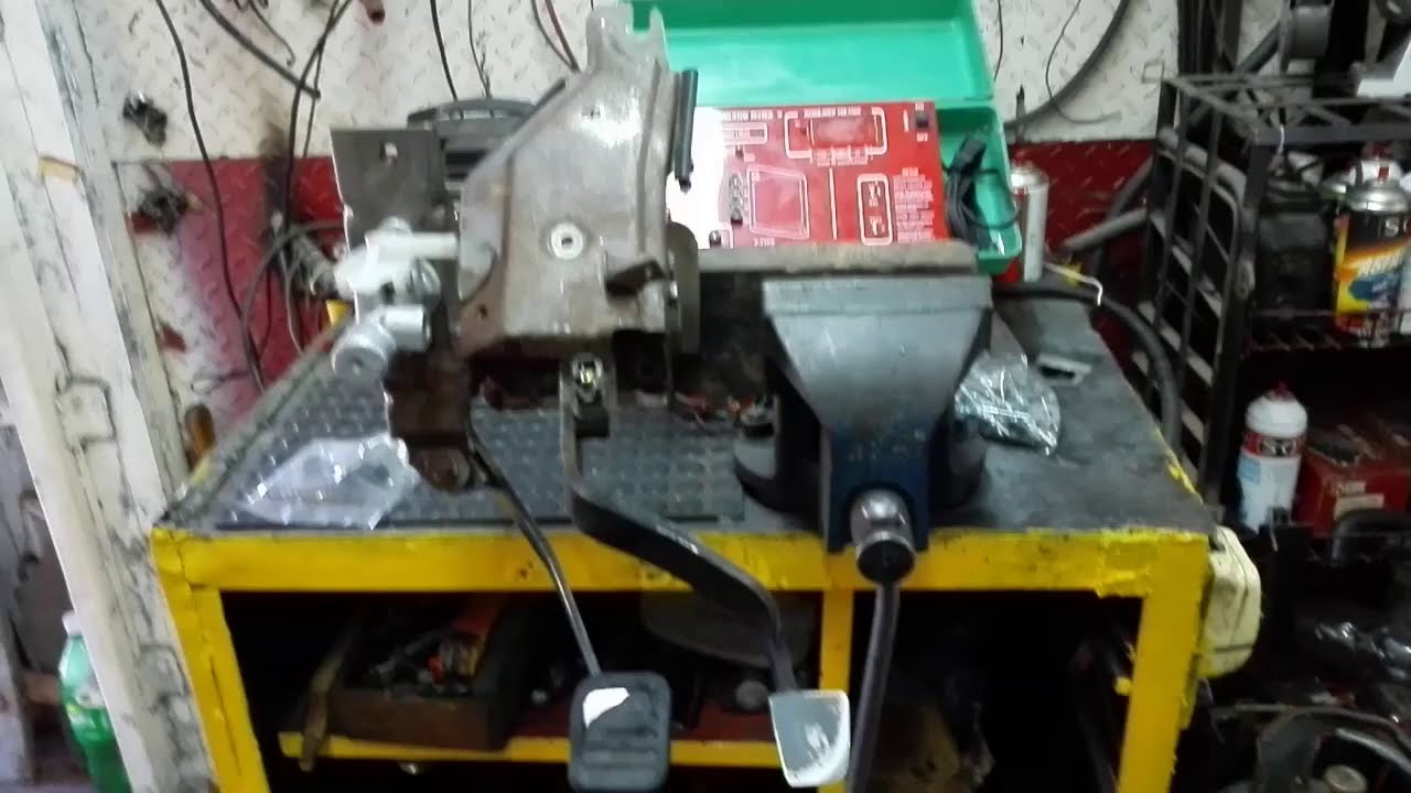 Cómo purgar bombín de clutch Terios