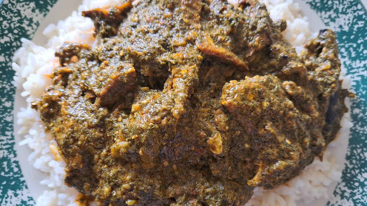 This is the unique way of how to cook Cassava Leaf.👌🏽