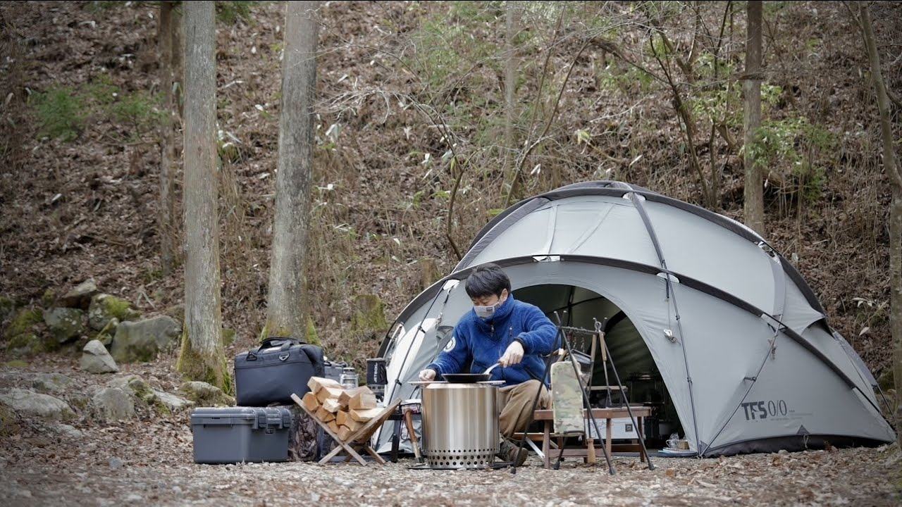 【ソロキャンプ】お気に入りドームテントとおすすめ焚火台🏕かっこいいこだわりキャンプギア紹介🔥冬キャンプ ガレージブランド#298
