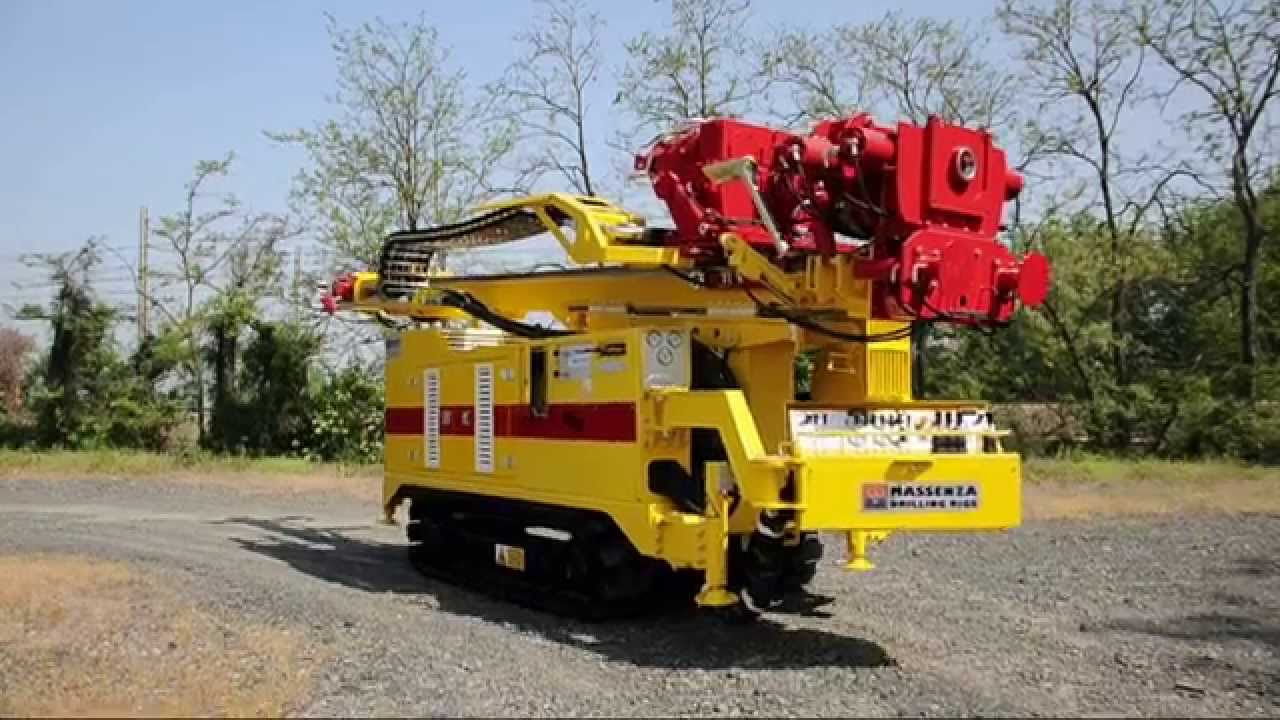 HYDRAULIC DRILLING RIG MI8 FOR WATER WELL, MUD DRILLING AND DTH HAMMER DRILLING