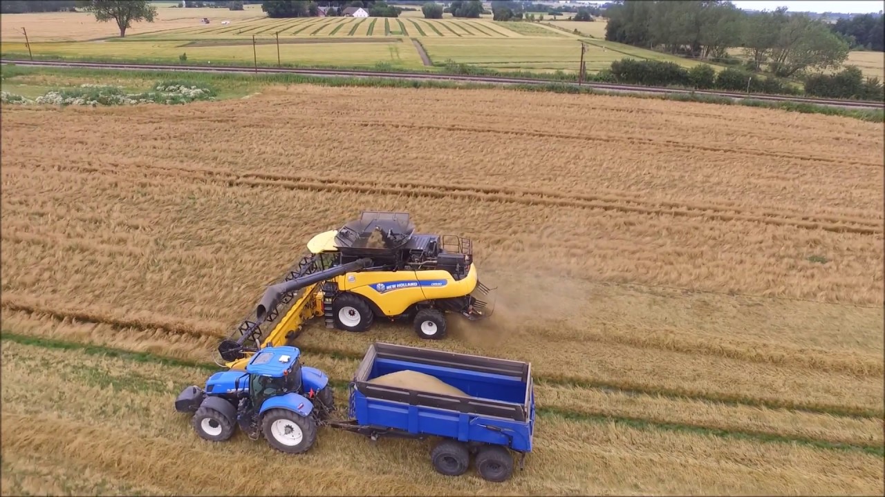 Høst 2017 l New Holland cr 9.90 12,5 m skærebord + NH T7 270