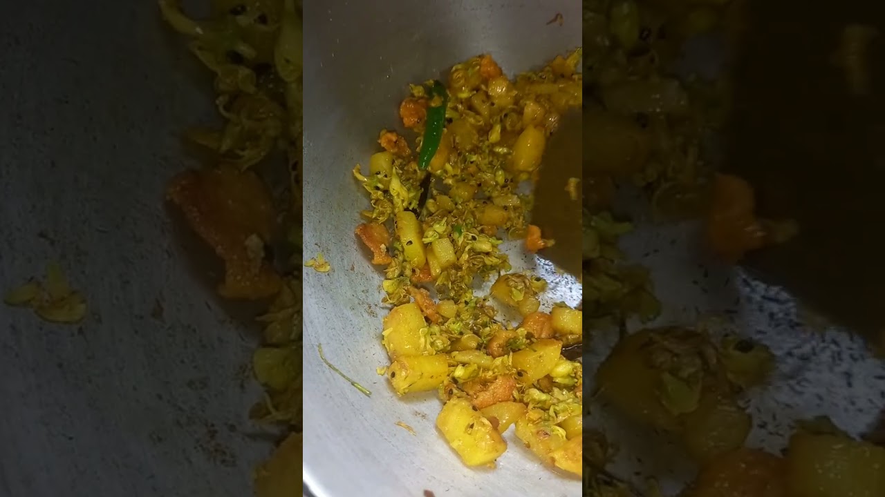 খুব সহজ ভাবে মা বানালো সজনে ফুল ভাজা.....😋😋😋😋😋😋😋