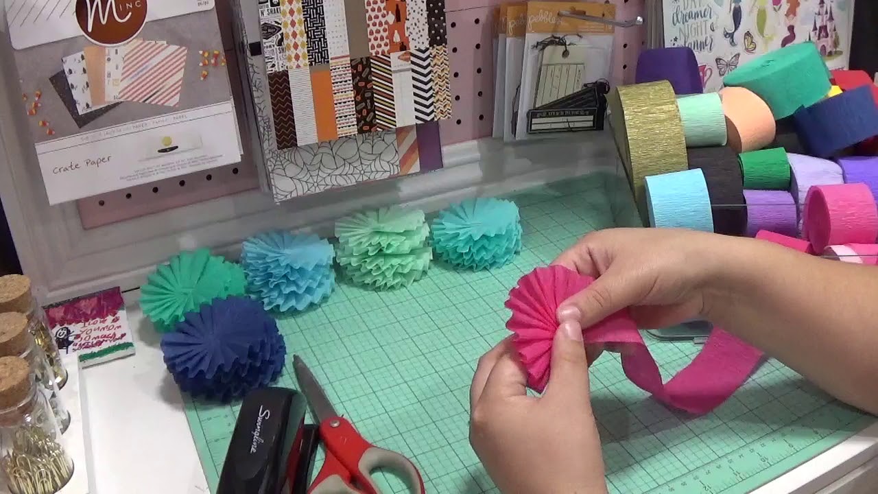 quick tutorial on how i do my crepe paper rosettes
