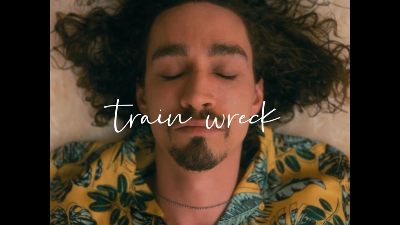 Klaus Hargreeves || Train Wreck