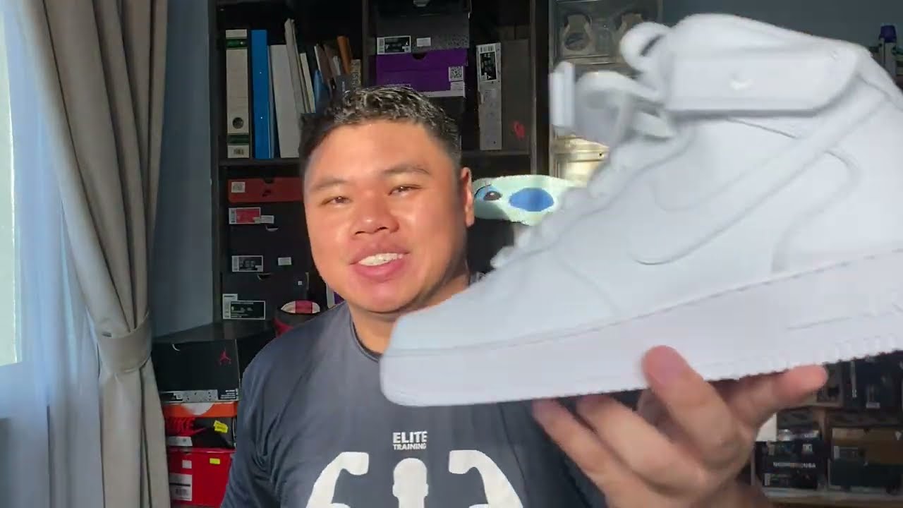 Nike Air Force 1 Mid White