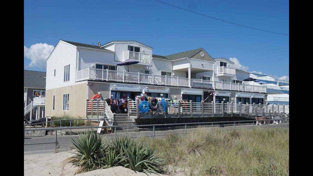 Commercial for rent - 11  43RD ST, Sea Isle City, NJ 08243
