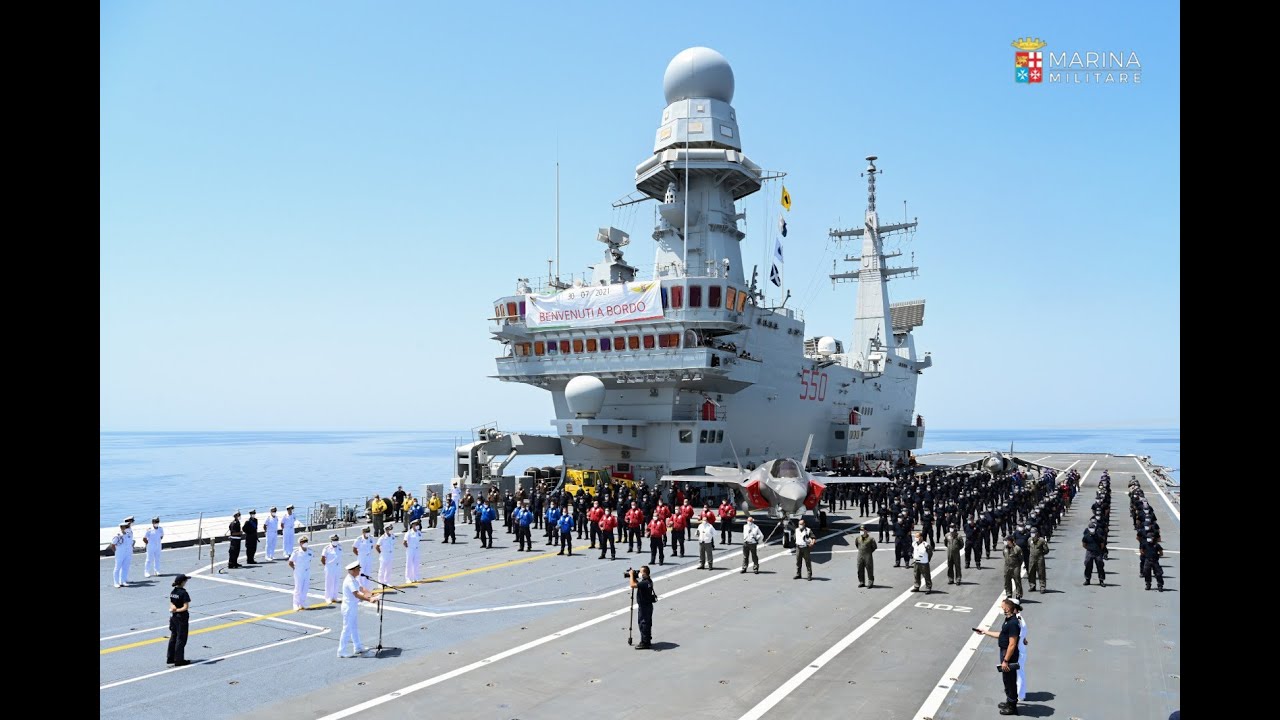 Marina Militare - A bordo della portaerei Cavour per l'appontaggio del primo F-35B