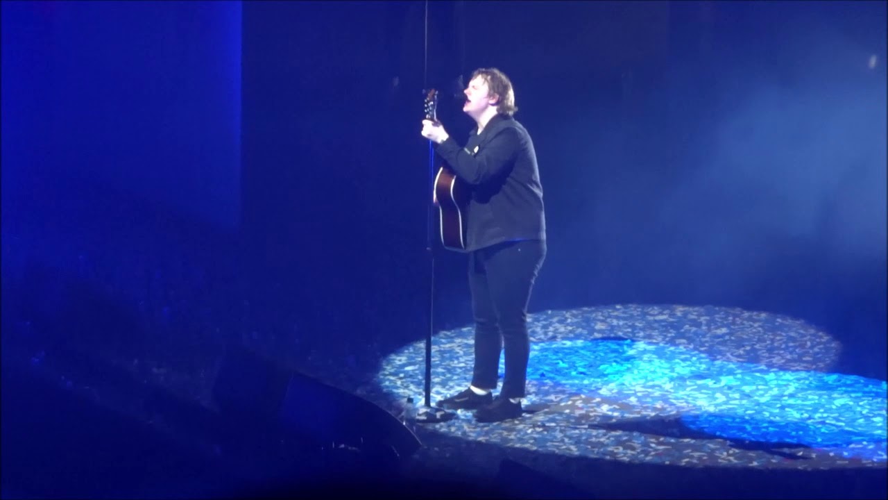 Lewis Capaldi - Before You Go @ SSE Arena, Wembley, London 13/03/20