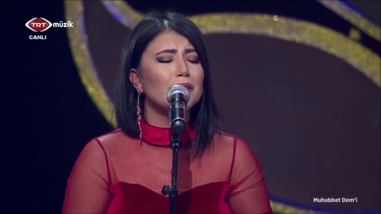 Reyhan EDİŞ - Aşan Bilir Karlı Dağın Ardını