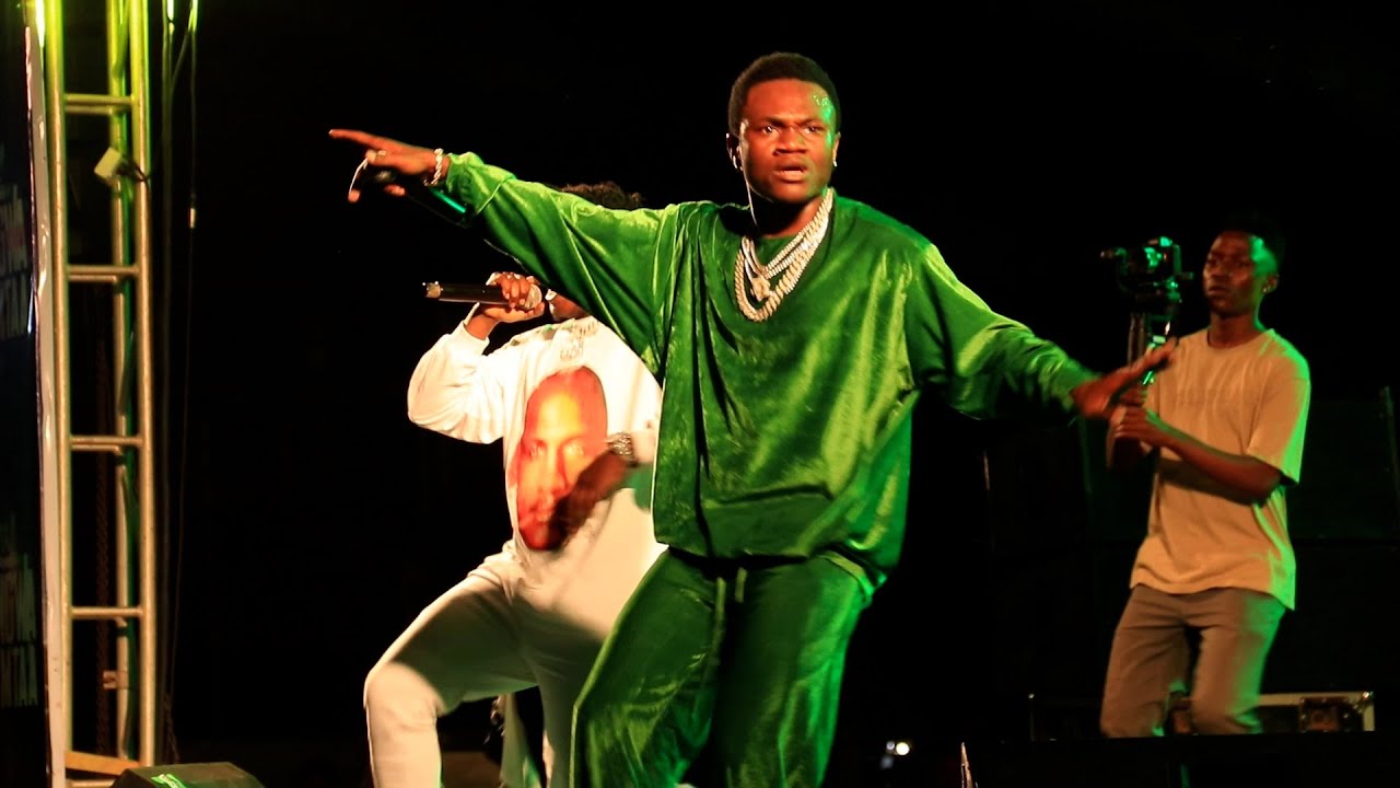 MBOSSO ampandisha ASLAY jukwaa la Wasafi airudisha YAMOTO BAND