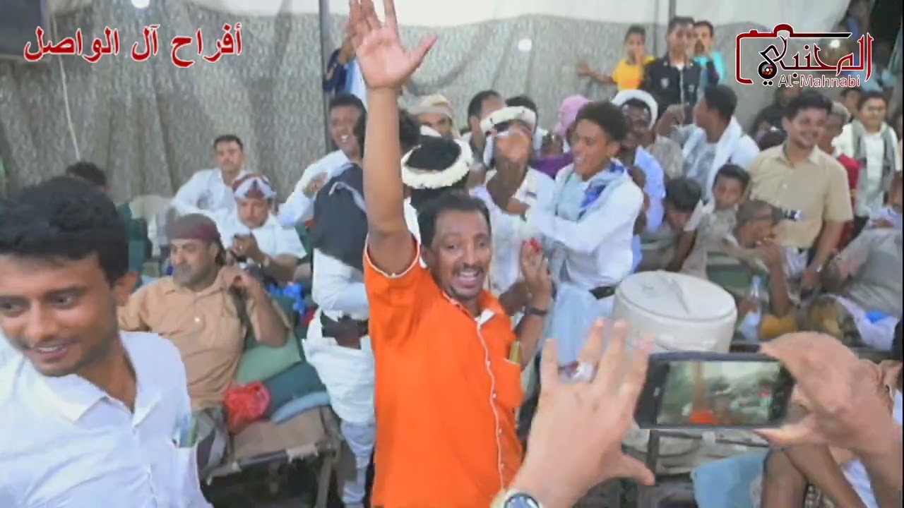 الفنان أسامه دعبوش يزف العريس المهندس محمد الواصل وسط فرحة الأهل والأصدقاء بمدينة التريبة