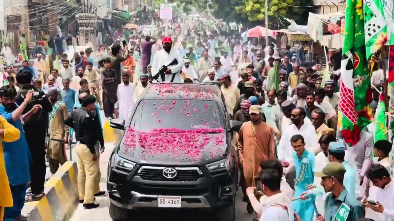 ھر سال جيئن ھن سال به 8ربيع الاول ميرپورماٿيلو ۾جشن عیدمیلادالنبی صلی اللہ علیہ وسلم جی جلوس مین آمد