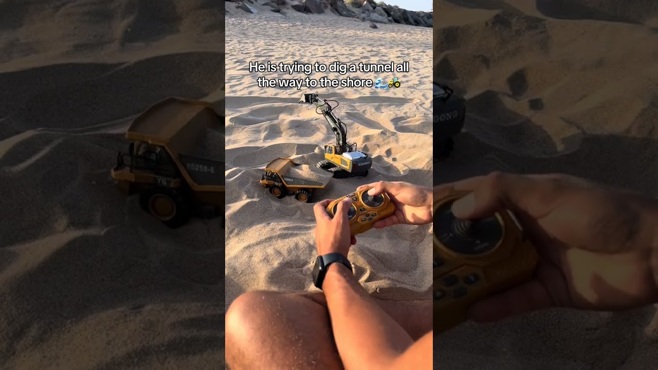 Brought my Tobouy RC Excavator to the beach  #rc #rccars