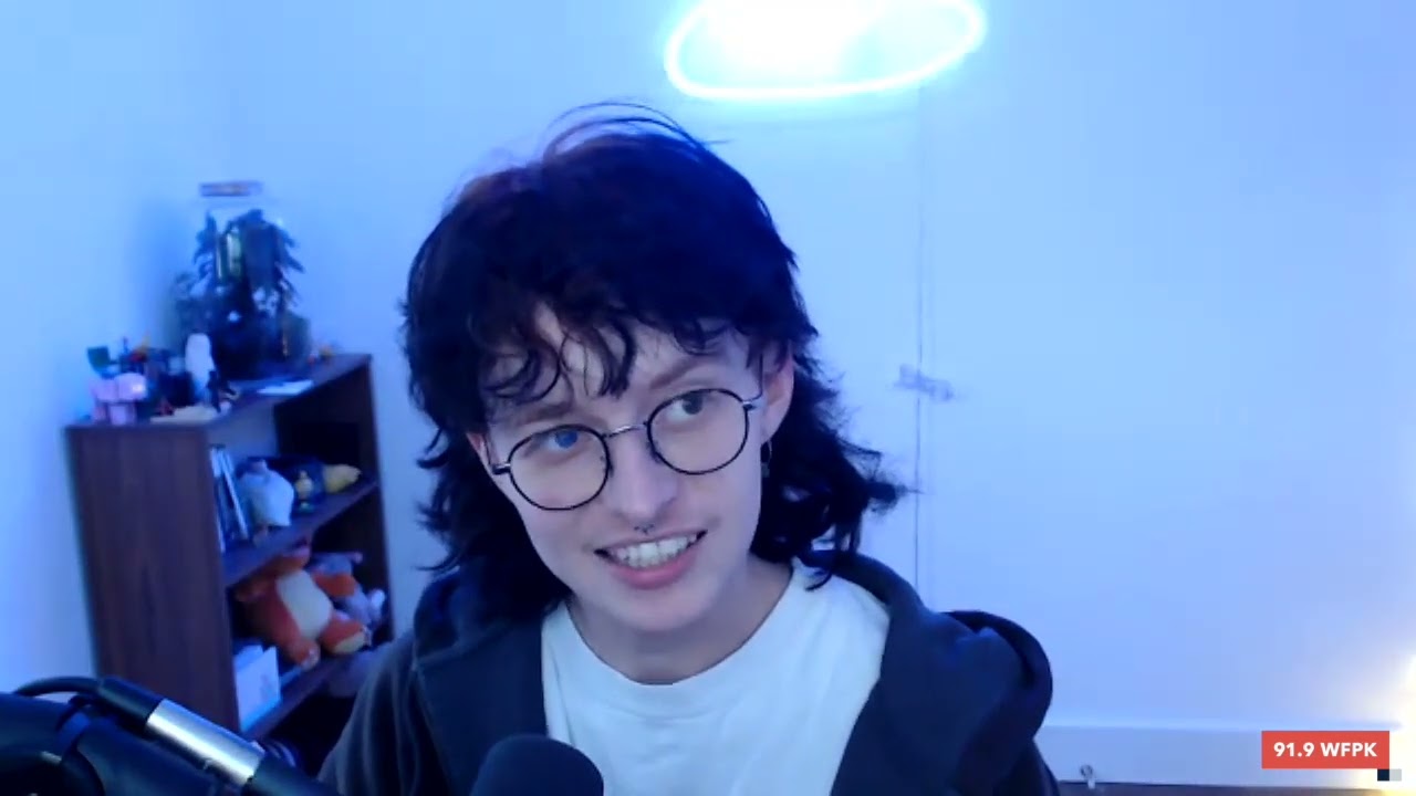 Kyle Meredith with... Cavetown