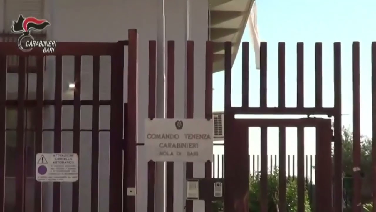Si nascondeva nel centro storico di Mola: arrestato latitante 50enne riconducibile al clan Annoscia