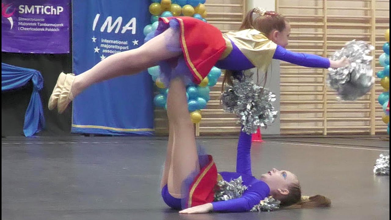 Majorettes 'PERŁY' - Sulejów / Mażoretki | solo pompon senior | Sulejów 2023