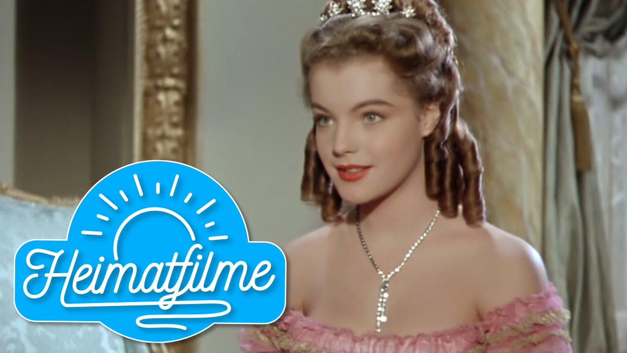 Romy Schneider in 'Mädchenjahre einer Königin' | Heiratsantrag | 1954 HD