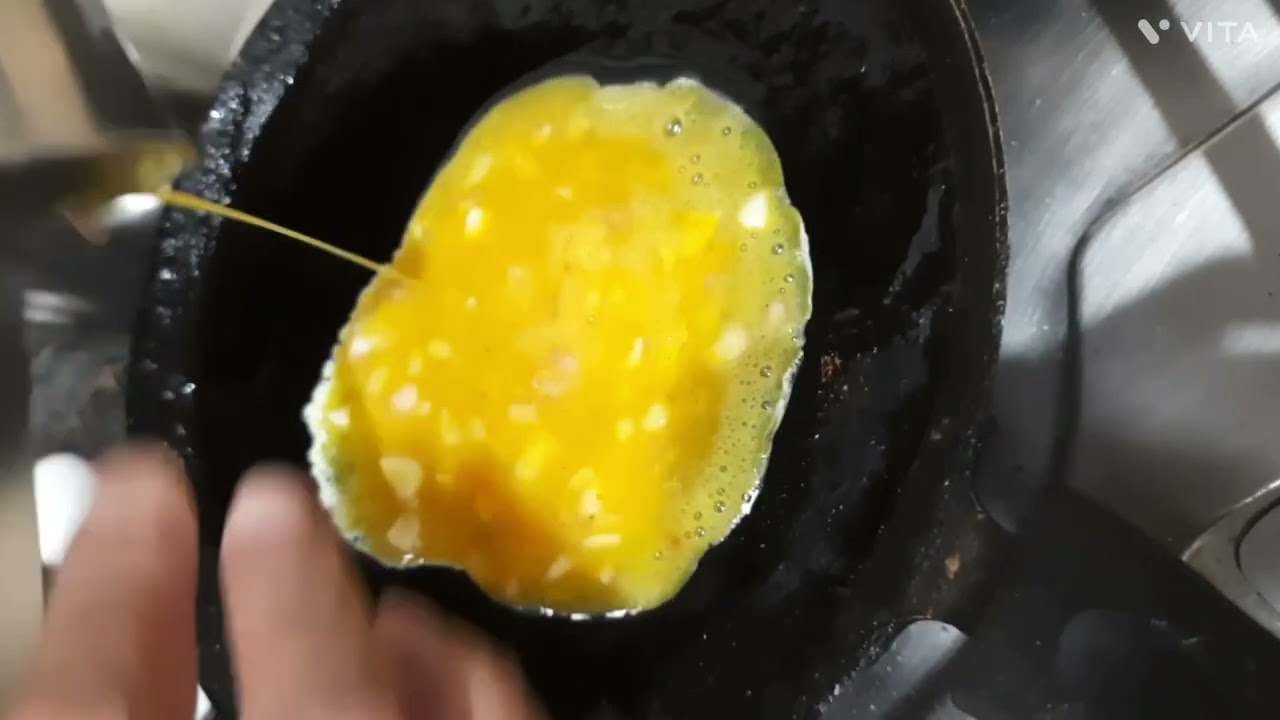 How to make egg roll 🍳, By- His and Her cooking