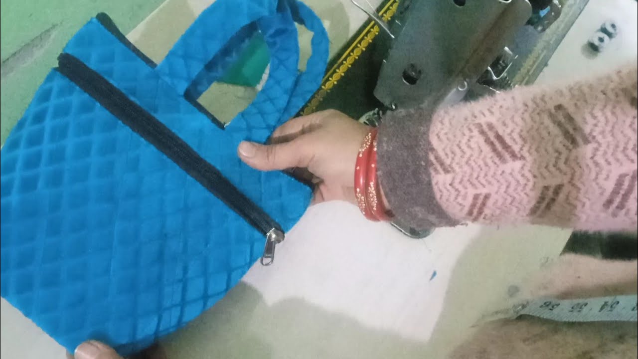 Mini hand bag banana seekhye#diy #reuse ideas call hand mead bag making 