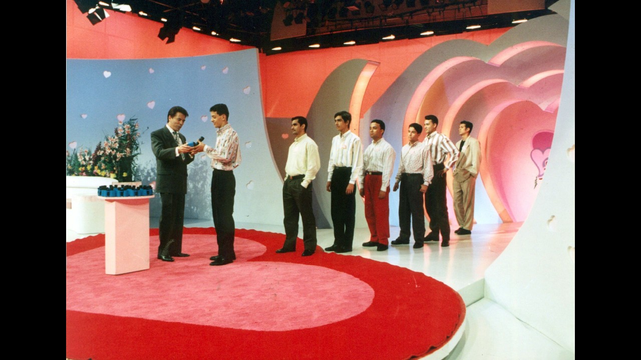 Em Nome do Amor - Programa Silvio Santos - SBT - Gravação 14/02/1996 - Exibição 25/02/1996