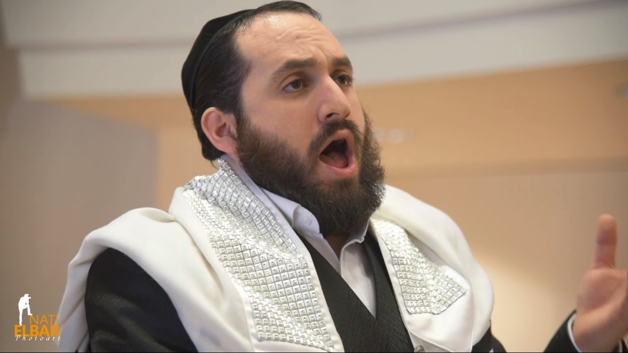 החזן שלמה סלצקי ומקהלת ישיש בביצוע מיוחד: הוא אלוקינו | Cantor Shlomo Seletski & Yossi's Choir