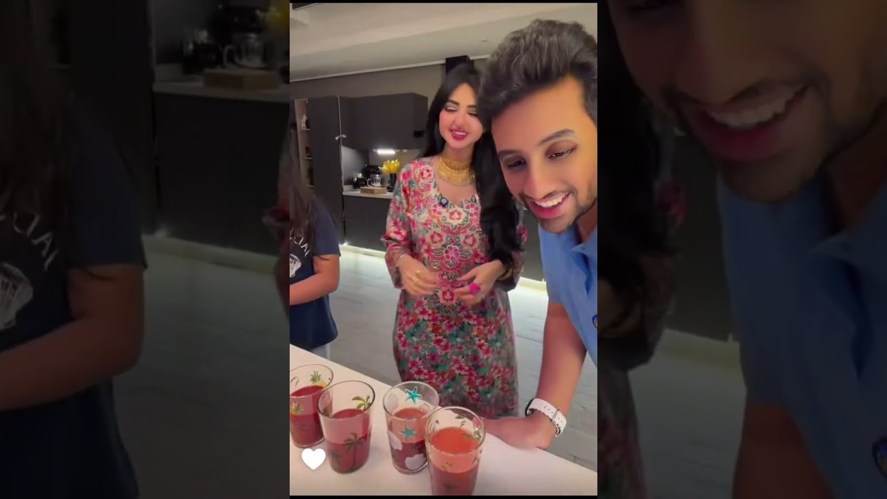 وأخيرا فعاليات عائلة اميره و عبد الرحمن مع ايلين وصديقتها بنت امل 😍 حضرنا العصير 😋 عائلة ميرو 