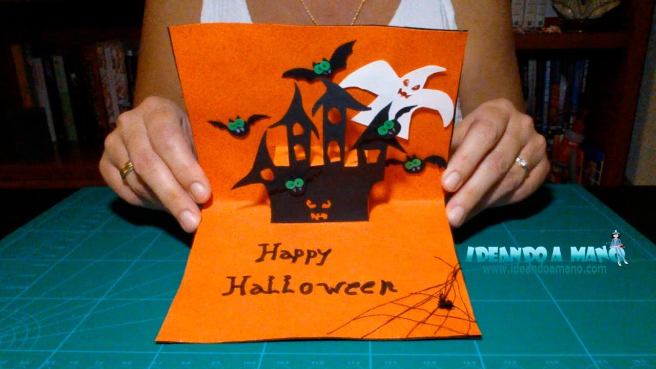 Como hacer una tarjeta desplegable para Halloween