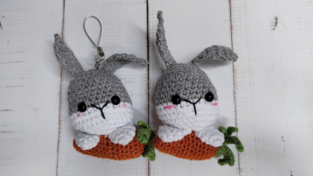 Зайчик на морковке. Брелок крючком. Easy Crochet Bunny Rabbit