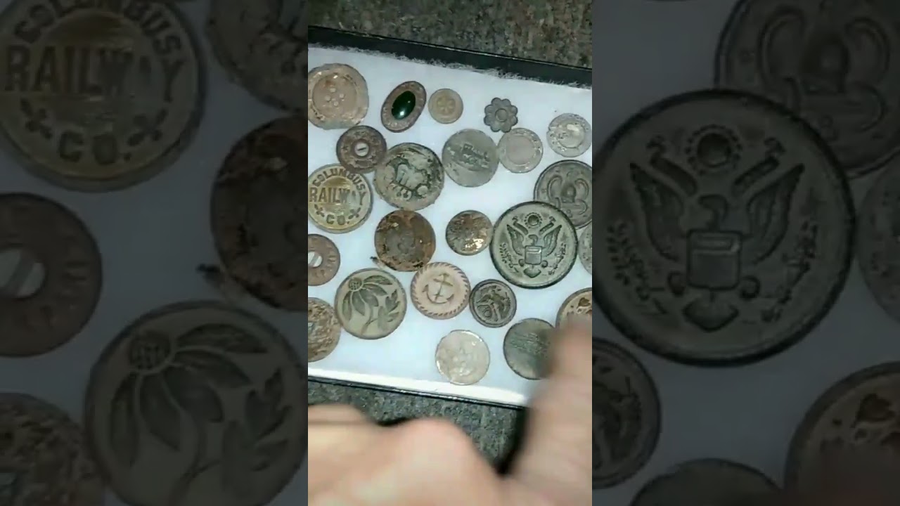 BUTTONS, BUTTONS, BUTTONS!#shorts #relics #buttons #metaldetecting #history