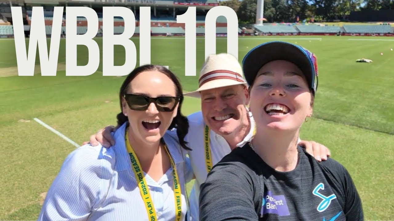Opening Round Of The WBBL10 At Adelaide Oval Against The Brisbane Heat