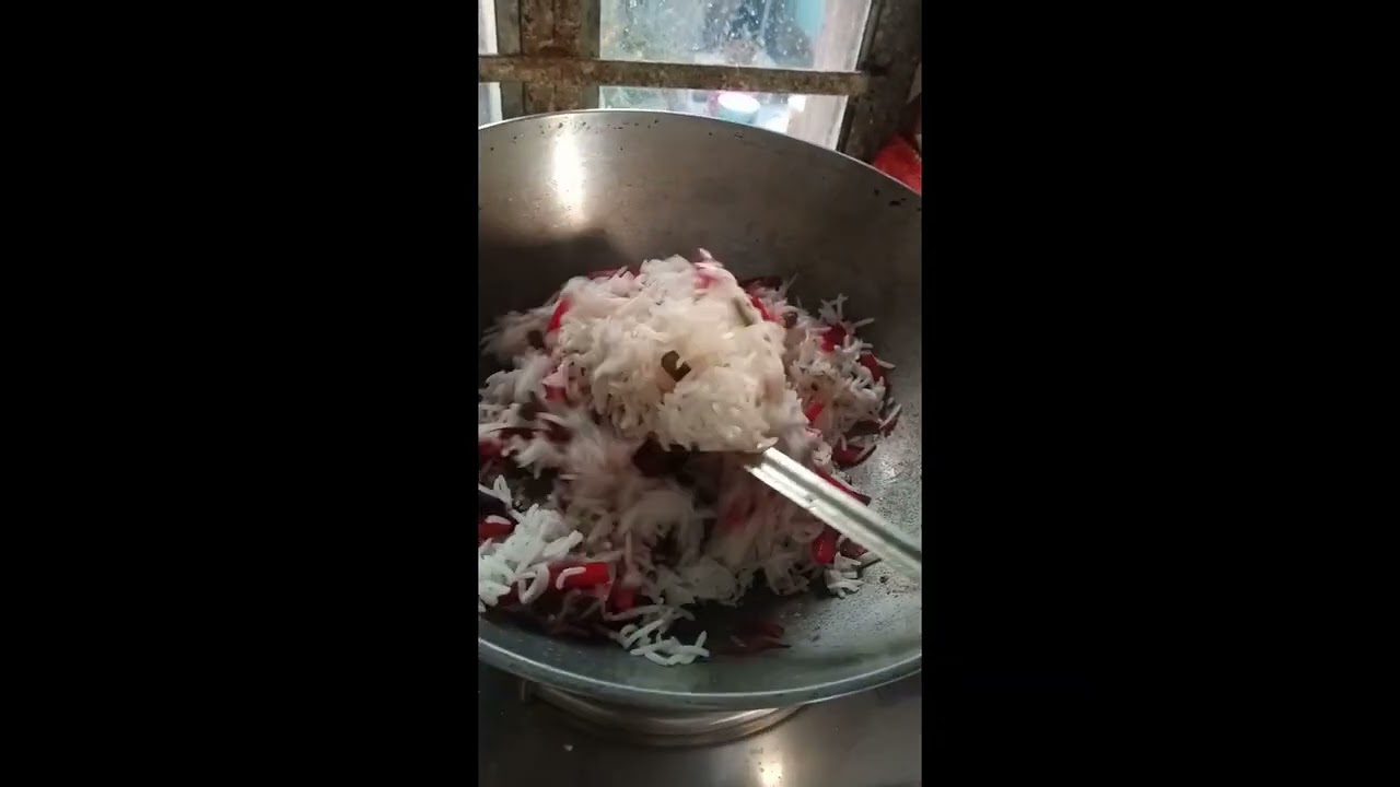 ফ্রায়েড রাইস আর মাশরুমকষা #foryou #shortvideo #lunchthali #viralreel #মাশরুমকষা #ফ্রায়েডরাইস