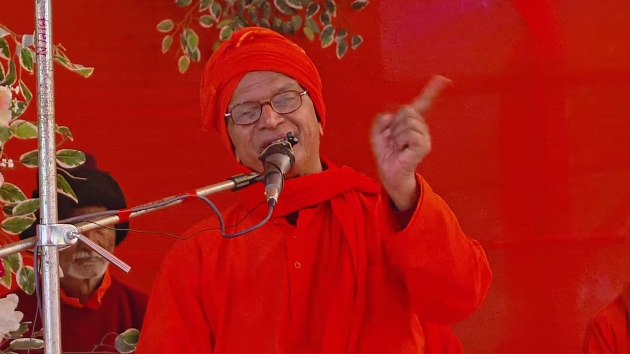 अनमोल प्रवचन !! गुरुचरण सेवी स्वामी प्रमोदानंद जी महाराज !! इस प्रवचन को जरूर सुनें।